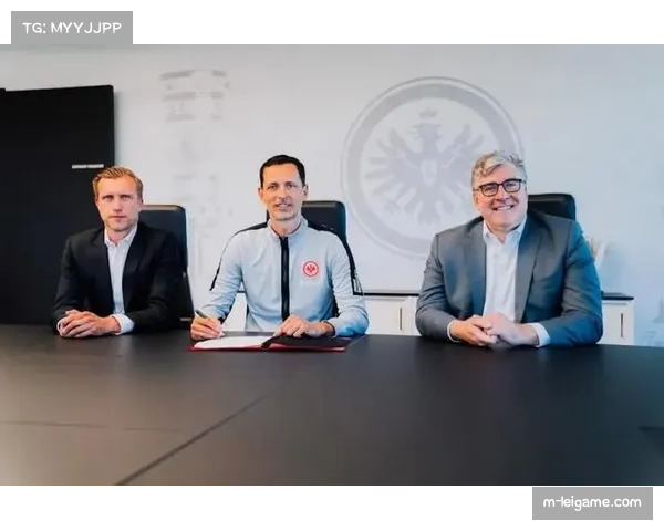 欧联杯出局，法兰克福宣布主帅托普穆勒留任至赛季结束